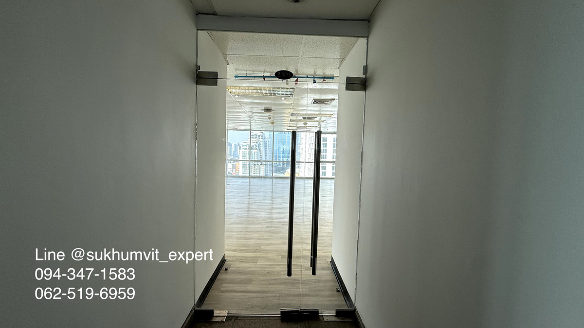 For RentOfficeSukhumvit, Asoke, Thonglor : Office for Rent – Near BTS Ekkamai (5-Minute Walk)