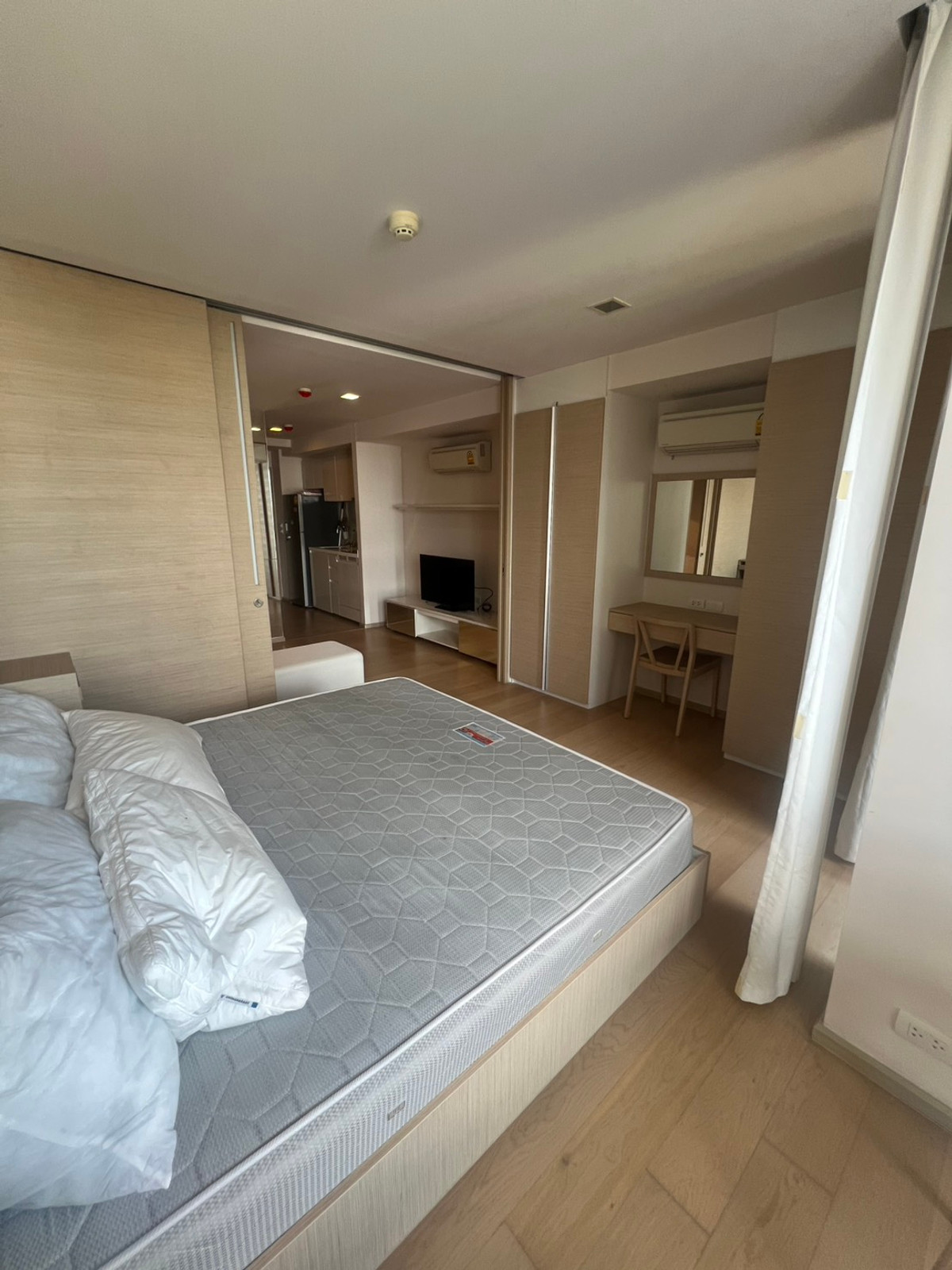 ให้เช่าคอนโดสุขุมวิท อโศก ทองหล่อ : FOR RENT - 1 BEDROOM 38 SQ.M-  READY TO MOVE IN - CALL NOW 094-641-5974