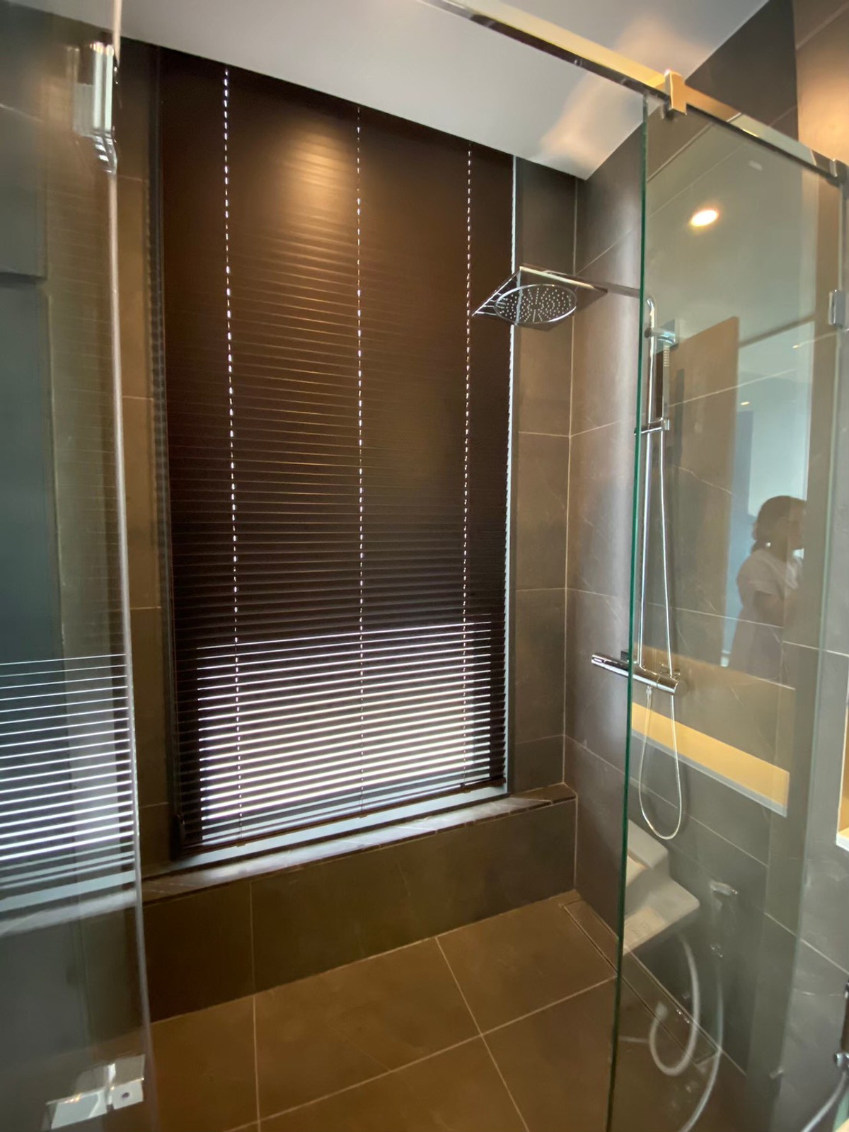 For RentCondoRama9, Petchburi, RCA : FOR RENT - 1 BEDROOM 48 SQ.M- READY TO MOVE IN - CALL NOW 094-641-5974