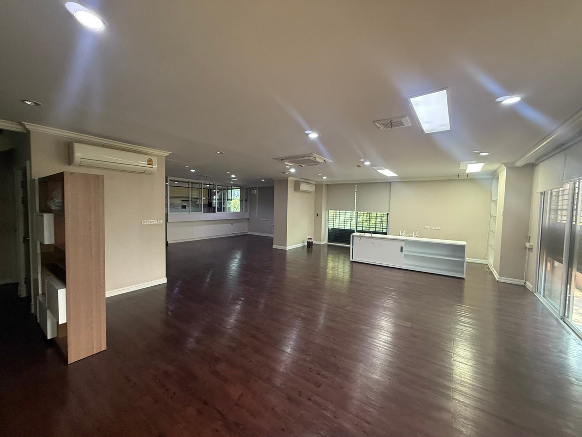 ขายคอนโดพระราม 9 เพชรบุรีตัดใหม่ RCA : ขายห้องคอนโด Condo Duplex 311 Sq.m. ขายคอนโด เลทีเซีย พระราม 9 Sale Condo Leticia Rama 9 