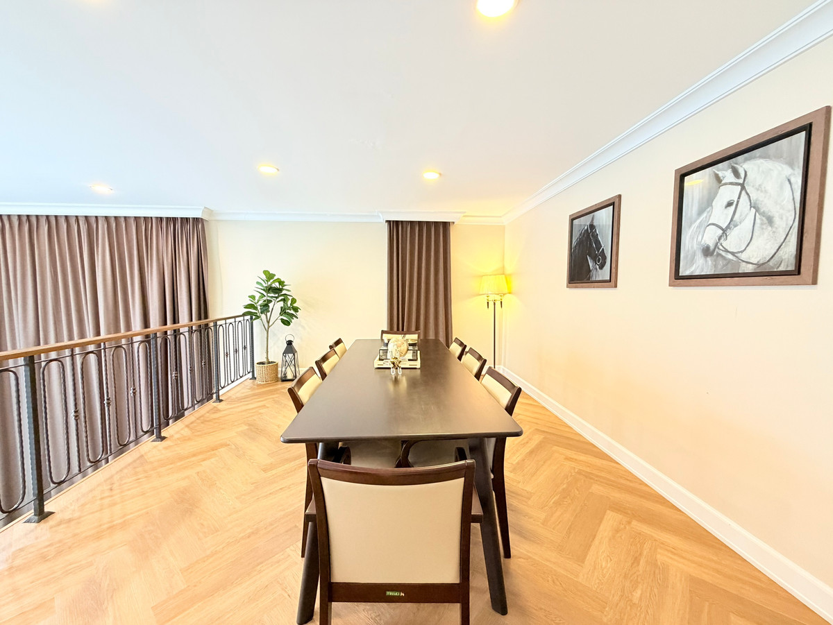 For RentHouseSukhumvit, Asoke, Thonglor : ✨ RARE ITEM Luxury house, prime location | Super Luxury level functions