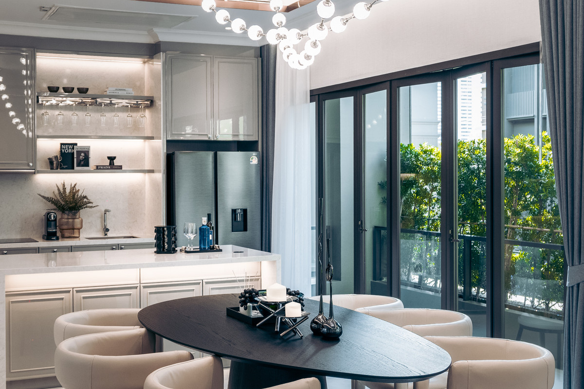 ขายบ้านสุขุมวิท อโศก ทองหล่อ : Lavista Prestige Village Ekkamai 10 บ้านเดี่ยวพร้อมเฟอร์นิเจอร์ ทำเลเอกมัยใจกลางเมือง Please call: 082-894-4624