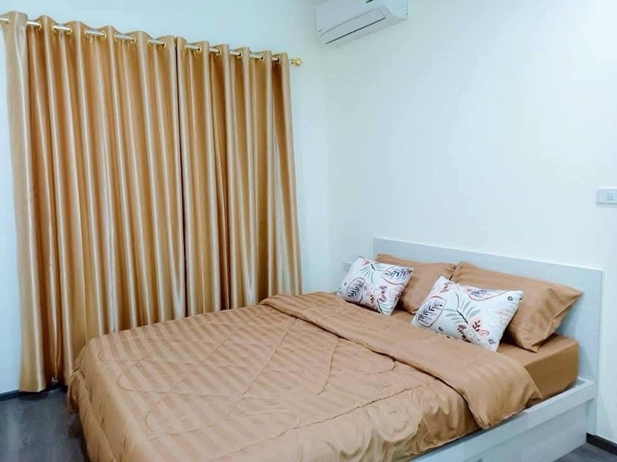 For RentCondoPattanakan, Srinakarin : ✅For rent only 13,000📌 near BTS Hua Mak 📌Rich Park Triple Station 📲Contact call/Line 099-289-1569