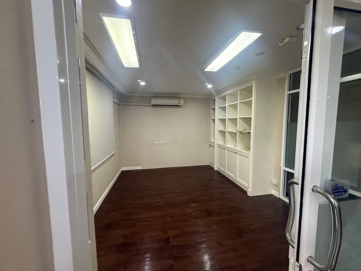 ขายคอนโดพระราม 9 เพชรบุรีตัดใหม่ RCA : ขายห้องคอนโด Condo Duplex 311 Sq.m. ขายคอนโด เลทีเซีย พระราม 9 Sale Condo Leticia Rama 9 