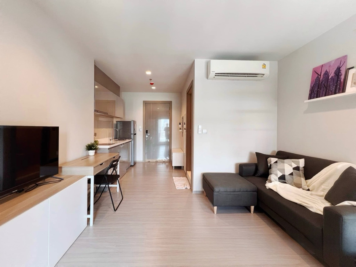 ให้เช่าคอนโดพระราม 9 เพชรบุรีตัดใหม่ RCA : 🔥 [ ให้เช่า ] [ Life Asoke - Rama 9 ] - ห้องสตูดิโอมือ 1 ทั้งห้อง เฟอร์ครบ ชั้นสูง ห่าง มศว เพียง 1 สถานี พร้อมอยู่ เพียง 16,000!!! 👍 (English Below) LC0084