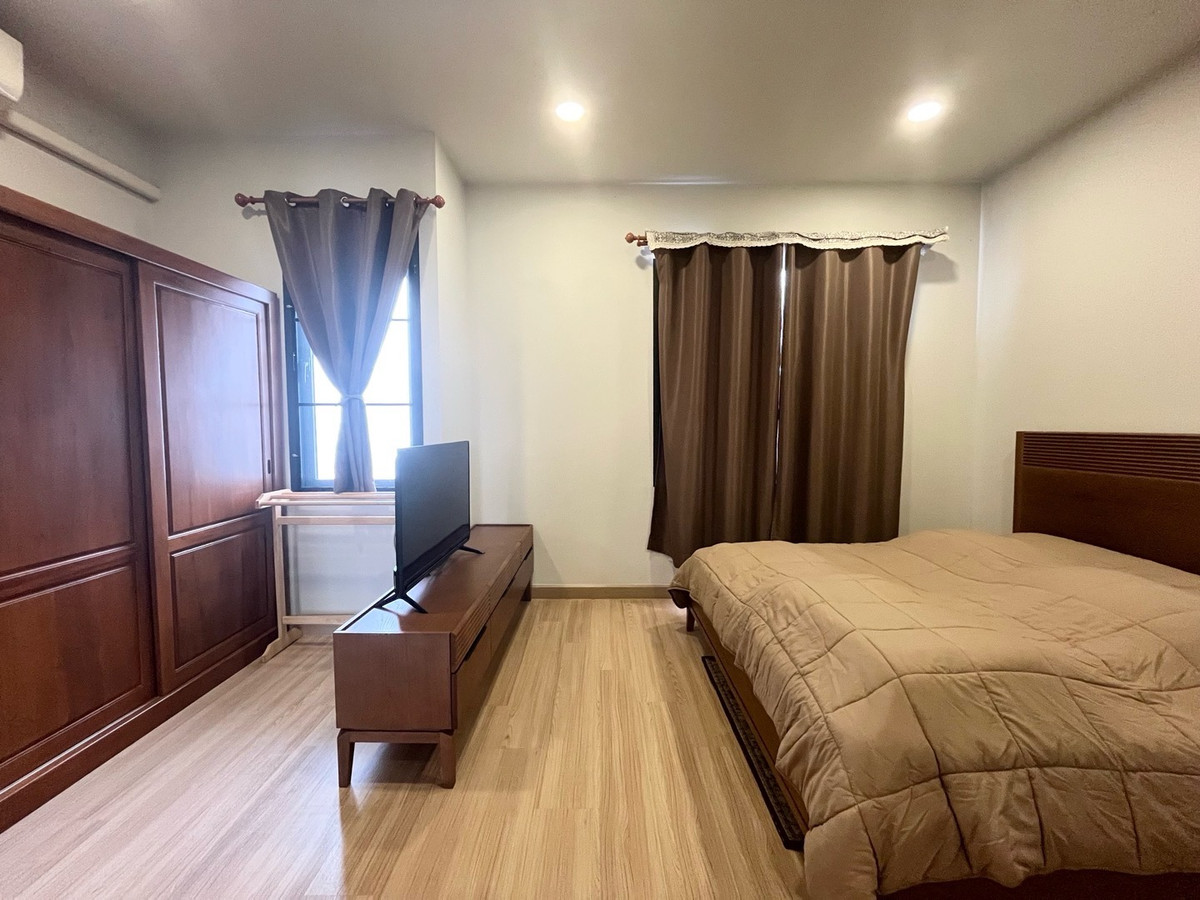 For SaleTownhomeBangna, Bearing, Lasalle : 2-story townhome for sale