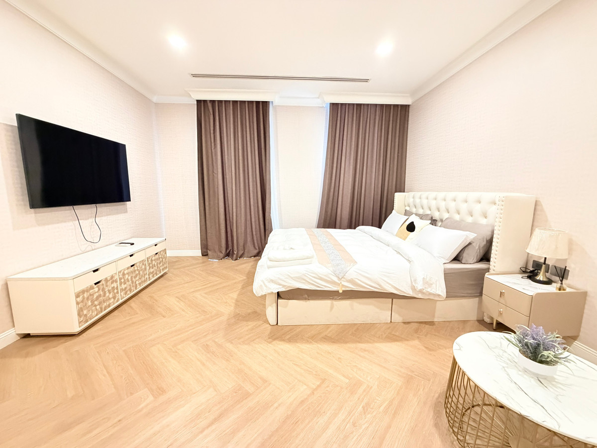 For RentHouseSukhumvit, Asoke, Thonglor : ✨ RARE ITEM Luxury house, prime location | Super Luxury level functions