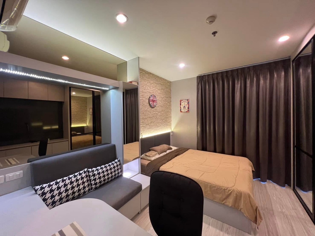 For RentCondoBangna, Bearing, Lasalle : [ For Rent ] -  Ideo Mobi Eastgate / Fully furnished, unblockable view. Easily to travel around by BTS Bangna and close to BITEC 10,500!! 👍