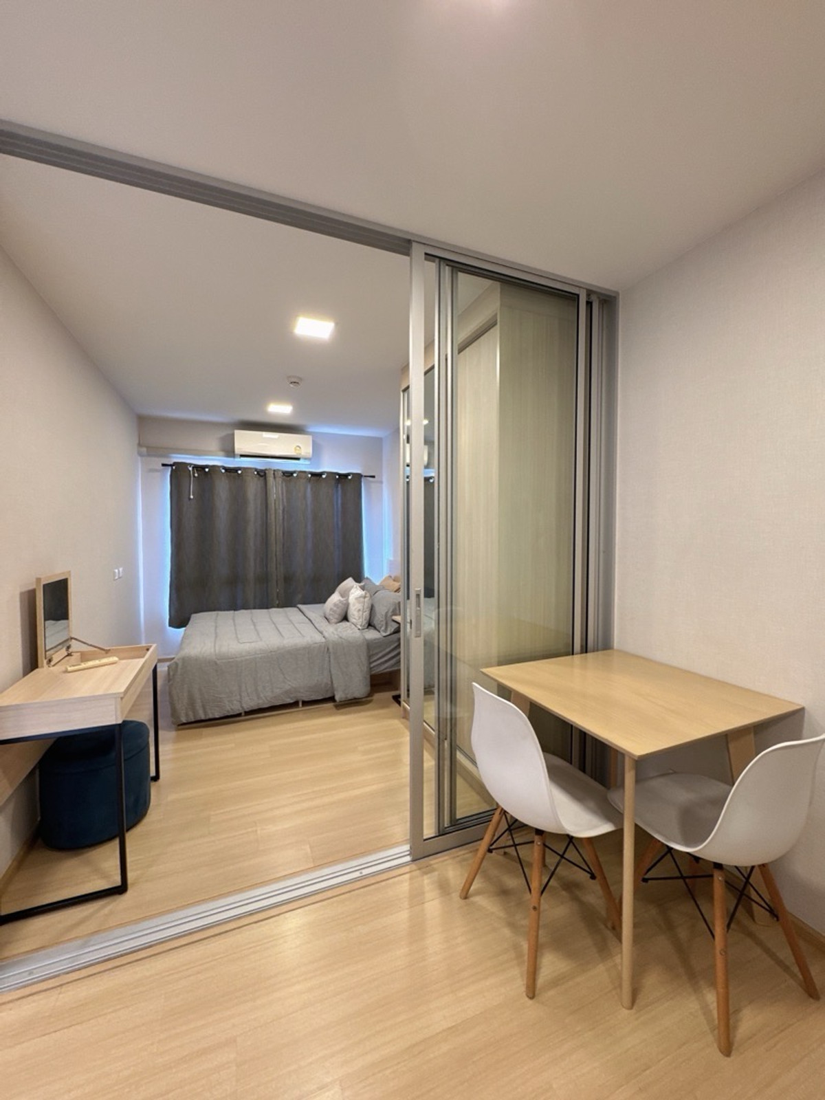 ให้เช่าคอนโดปทุมธานี รังสิต ธรรมศาสตร์ : plum Alive 2 8000 