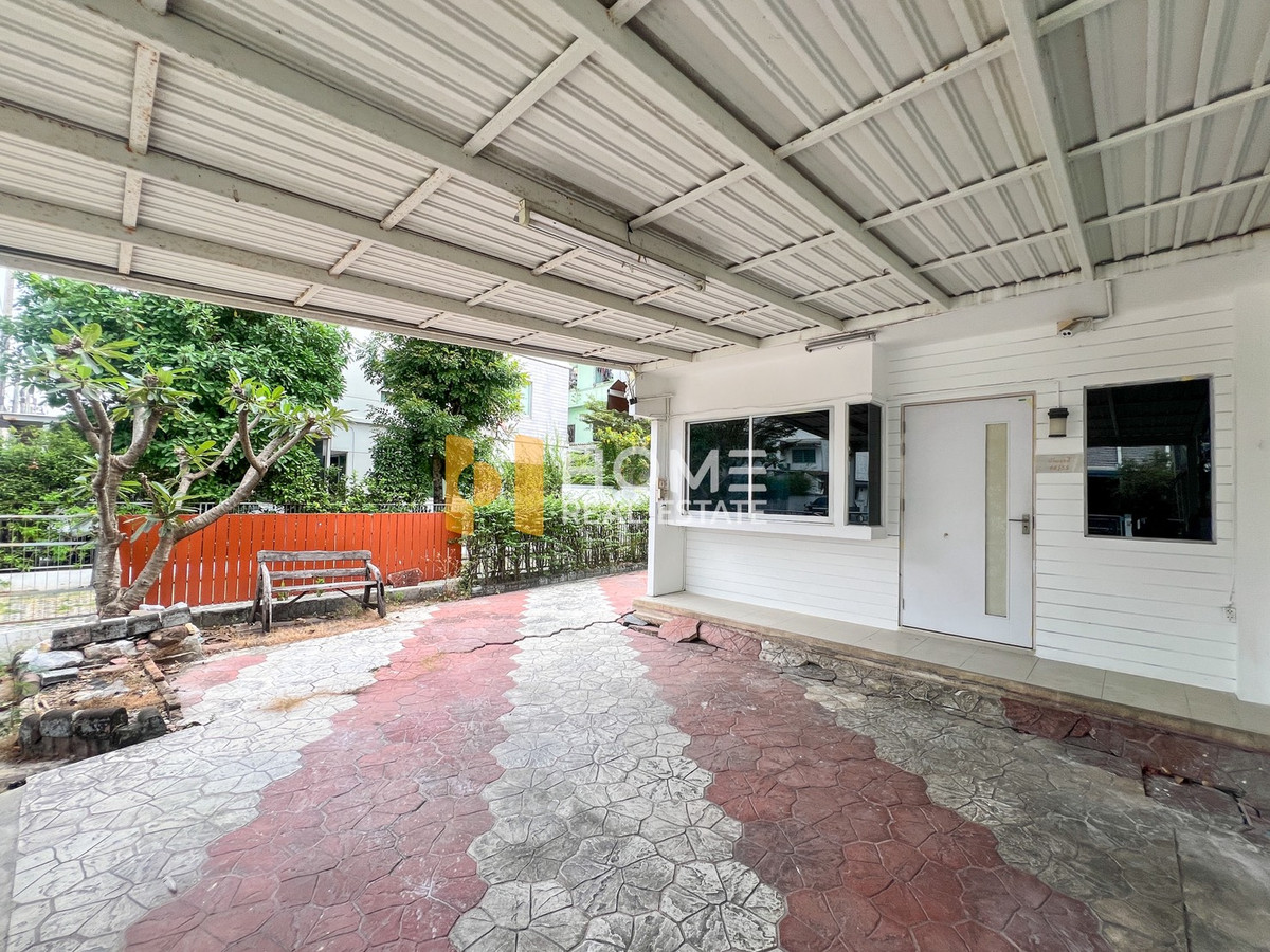 For SaleTownhomePattanakan, Srinakarin : New Baan Rama 9 - Srinakarin / 3 Bedrooms (FOR SALE) BZD120