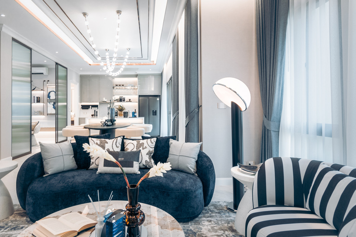 ขายบ้านสุขุมวิท อโศก ทองหล่อ : Lavista Prestige Village Ekkamai 10 บ้านเดี่ยวพร้อมเฟอร์นิเจอร์ ทำเลเอกมัยใจกลางเมือง Please call: 082-894-4624