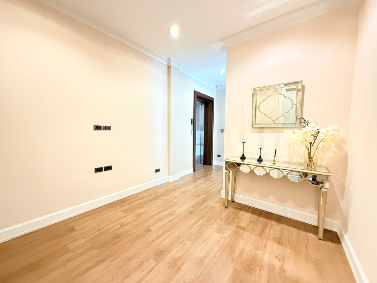 For RentHouseSukhumvit, Asoke, Thonglor : ✨ RARE ITEM Luxury house, prime location | Super Luxury level functions