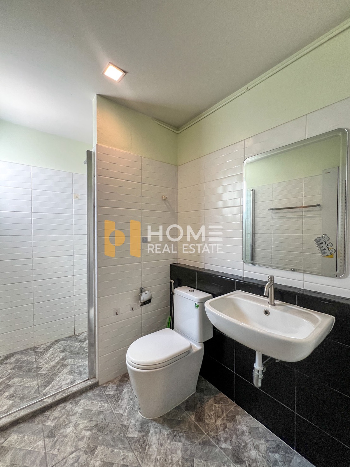 For SaleTownhomePattanakan, Srinakarin : New Baan Rama 9 - Srinakarin / 3 Bedrooms (FOR SALE) BZD120