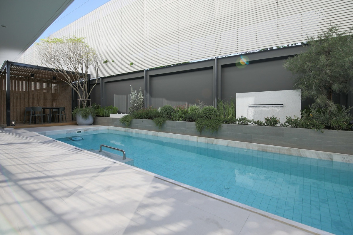 For RentHousePattanakan, Srinakarin : Super Luxury Pool Villa for Rent at The Urban Reserve Rama 9 Krungthepkreetha Fully Furnished