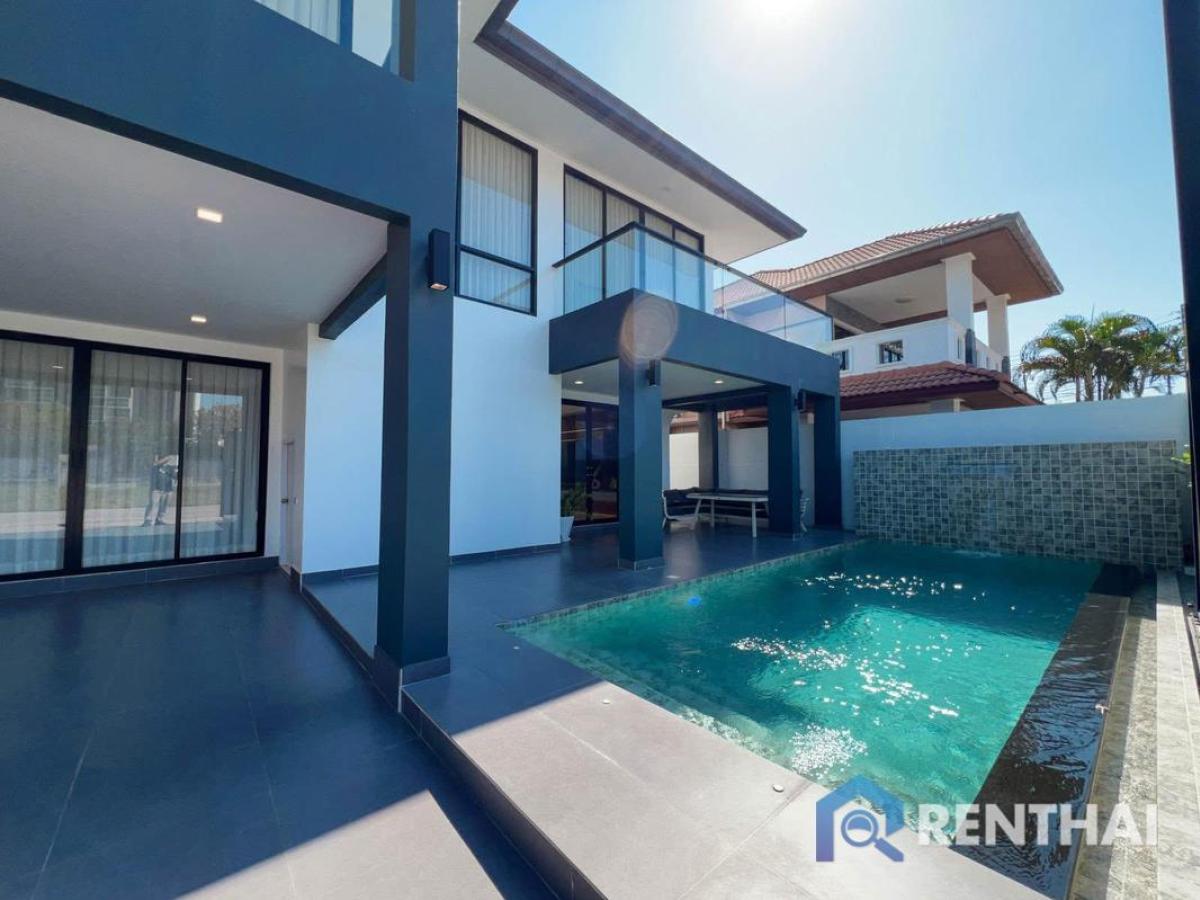 For SaleHousePattaya, Bangsaen, Chonburi : Modern 2 Storey Pool Villa close to Jomtien Beach