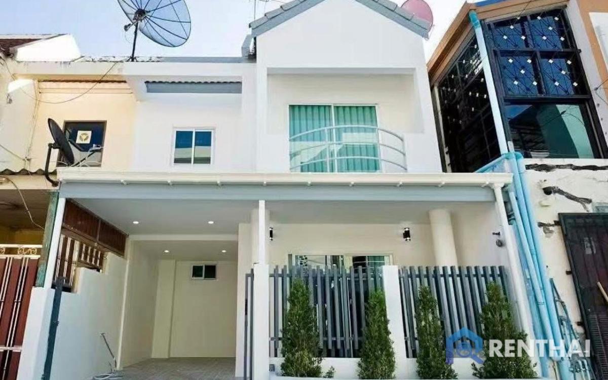 For SaleTownhomePattaya, Bangsaen, Chonburi : Twinhouse for sale city side