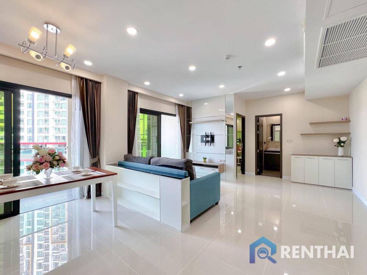 For SaleCondoPattaya, Bangsaen, Chonburi : Large 2 Bedrooms Condominium with Sea View of Koh Larn  Jomtien Beach