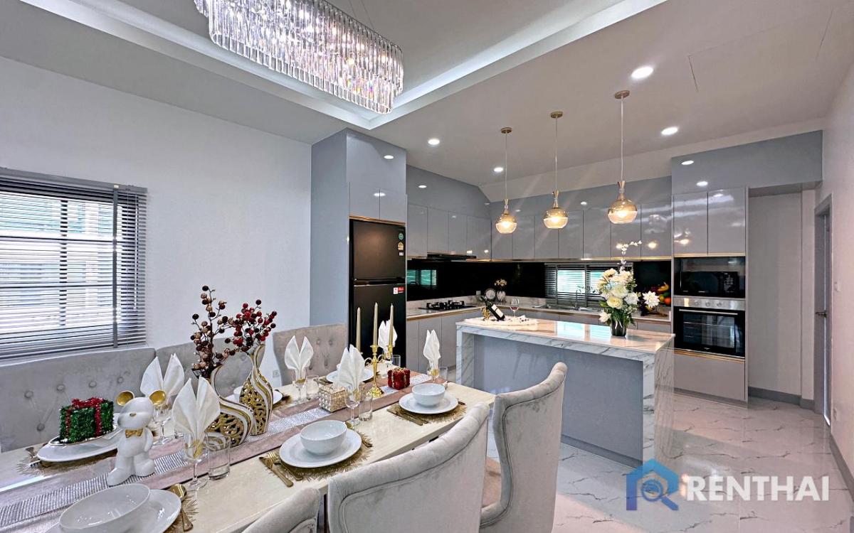 ขายบ้านพัทยา บางแสน ชลบุรี สัตหีบ : บ้านเดี่ยวหลังมุมพร้อมสระว่ายน้ำ – หมู่บ้านอิมเพรส ซอยสยามคันทรีคลับ