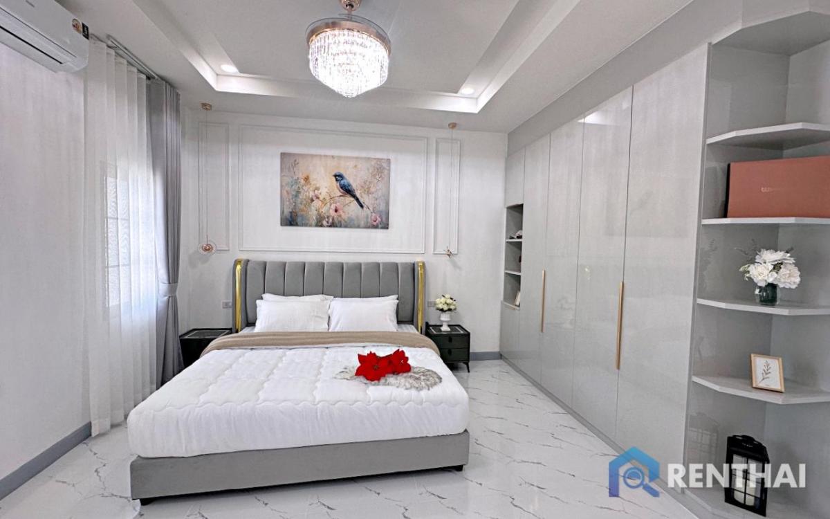 ขายบ้านพัทยา บางแสน ชลบุรี สัตหีบ : บ้านเดี่ยวหลังมุมพร้อมสระว่ายน้ำ – หมู่บ้านอิมเพรส ซอยสยามคันทรีคลับ