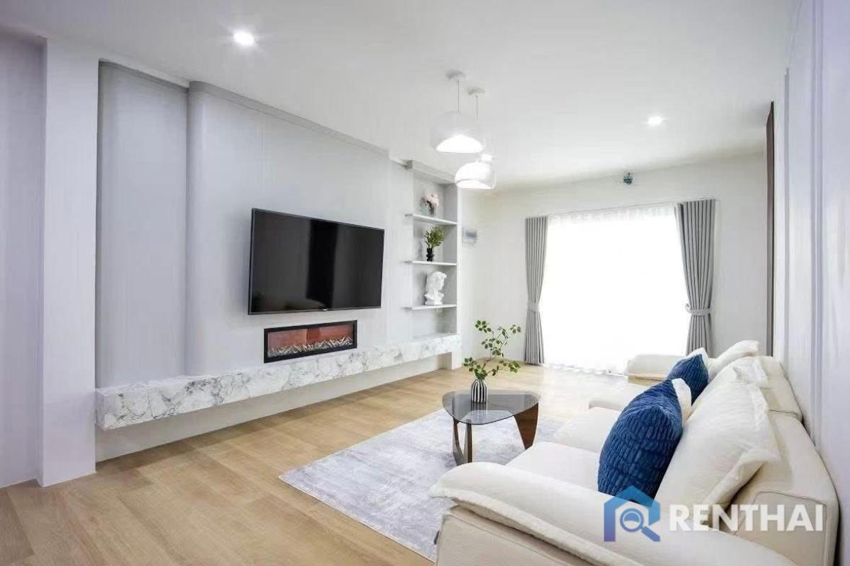 For SaleTownhomePattaya, Bangsaen, Chonburi : Twinhouse for sale city side