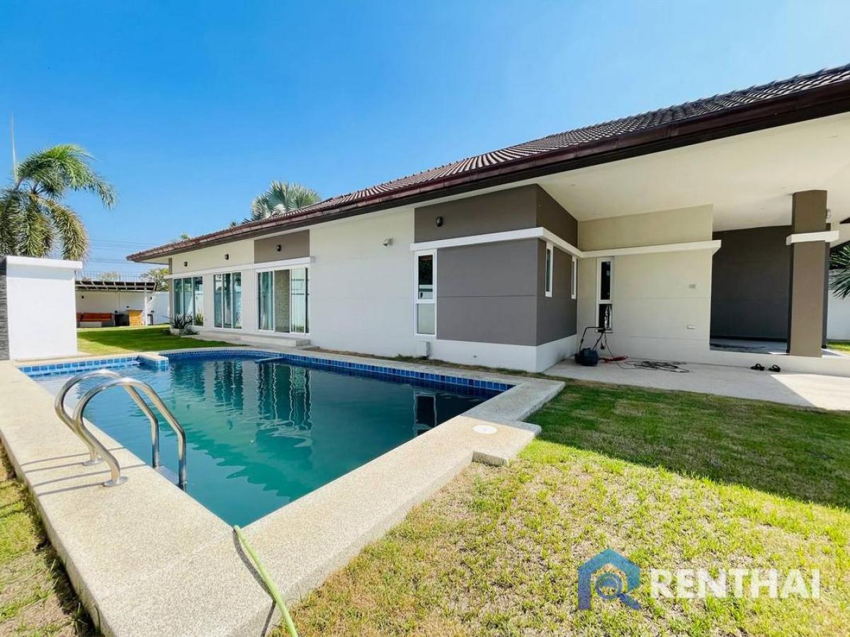 For SaleHousePattaya, Bangsaen, Chonburi : 4 Bedrooms Single-Storey House for Sale