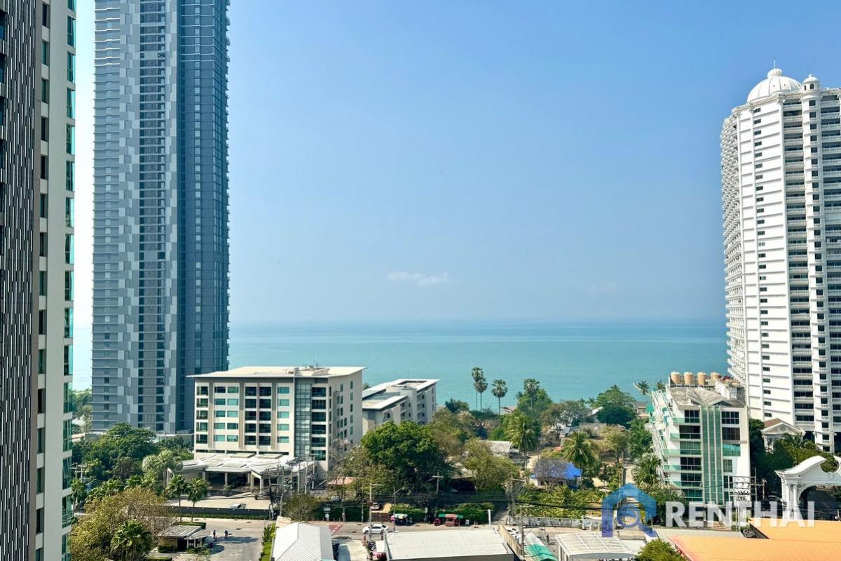 ขายคอนโดพัทยา บางแสน ชลบุรี สัตหีบ : ขายคอนโดเดอะริเวียร่า วงศ์อมาตย์ 1 ห้องนอน 35 ตร.ม. วิวทะเลตรงๆ ห้องชื่อต่างชาติราคาดีๆ