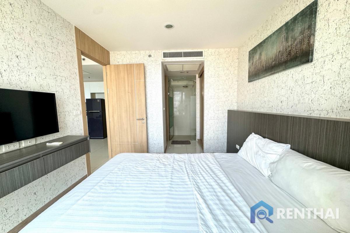 ขายคอนโดพัทยา บางแสน ชลบุรี สัตหีบ : ขายคอนโดเดอะริเวียร่า วงศ์อมาตย์ 1 ห้องนอน 35 ตร.ม. วิวทะเลตรงๆ ห้องชื่อต่างชาติราคาดีๆ