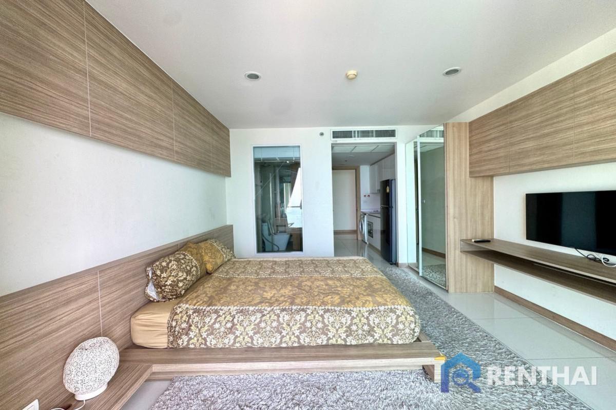 ขายคอนโดพัทยา บางแสน ชลบุรี สัตหีบ : ขายห้องวิวทะเลสวยๆ ตำแหน่งหายาก ราคาดีๆ The Riviera Wongamat สตูดิโอ ขนาด 31 ตร.ม. ชื่อต่างชาติ
