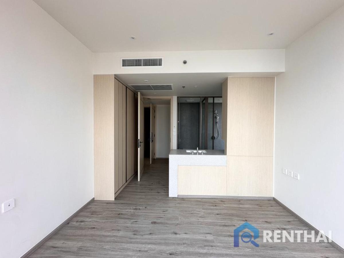 ขายคอนโดพัทยา บางแสน ชลบุรี สัตหีบ : Arom Wongamat คอนโดระดับ Ultra-Luxury 2 ห้องนอน ห้องมุม ชั้นสูง หายาก น่าครอบครอง