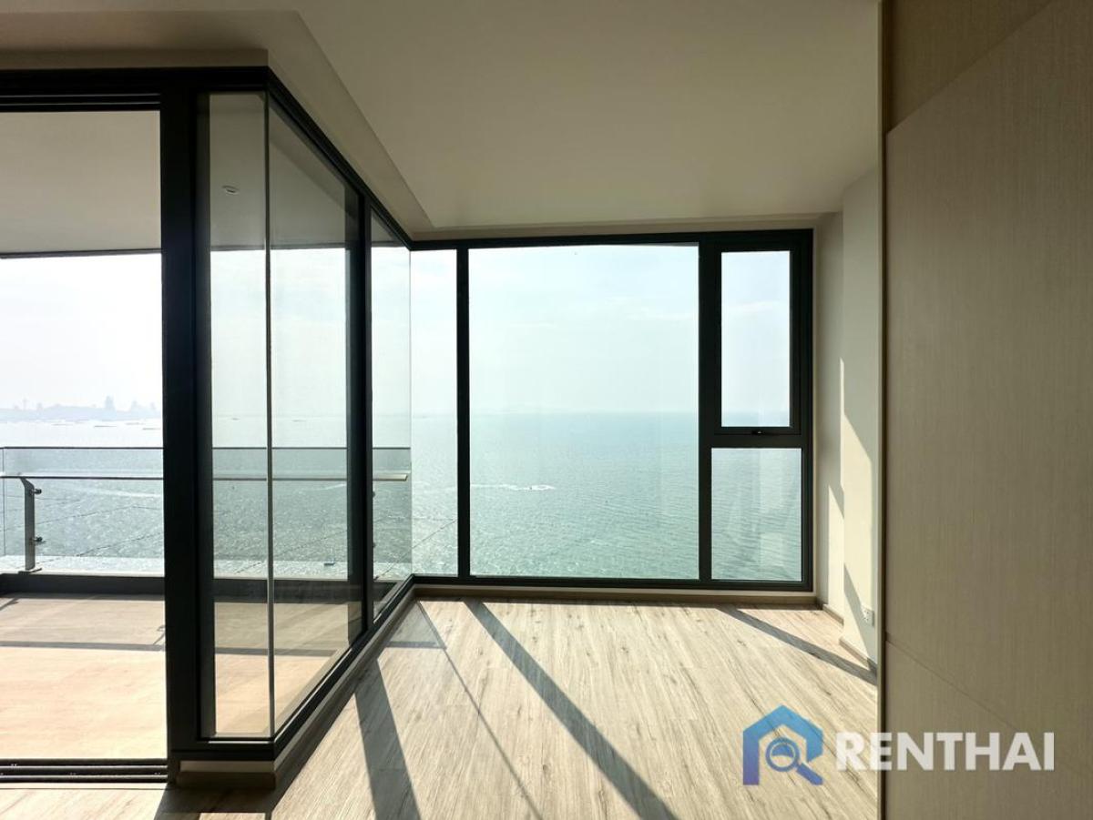 ขายคอนโดพัทยา บางแสน ชลบุรี สัตหีบ : Arom Wongamat คอนโดระดับ Ultra-Luxury 2 ห้องนอน ห้องมุม ชั้นสูง หายาก น่าครอบครอง