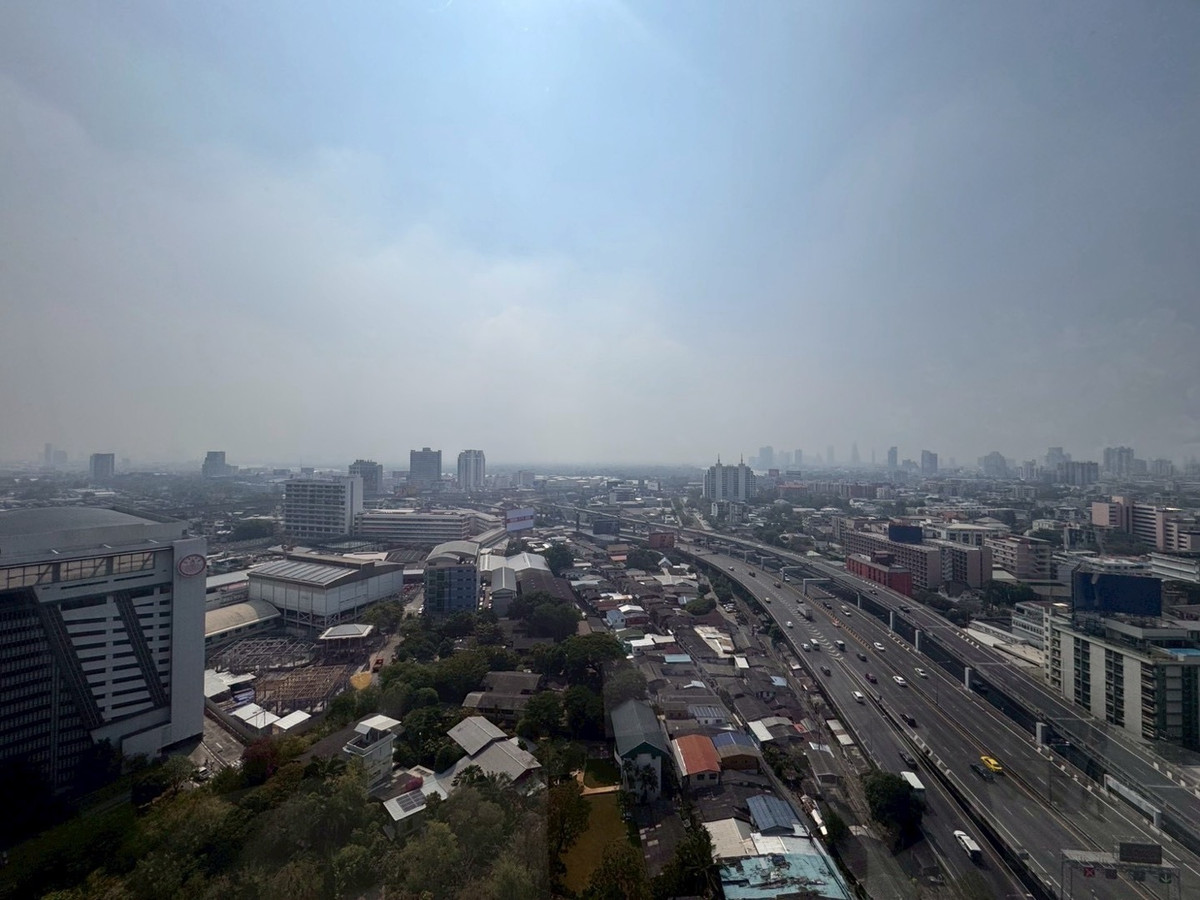 ขายคอนโดคลองเตย กล้วยน้ำไท : Coco Parc 📌Prime Location เพียงไม่กี่นาทีถึง CBD สาทร–สีลม ใกล้ MRT Lumpini 88.7 sq.m. Price 21.995 MB Phat : 064-642-8664Nui : 094-624-2014