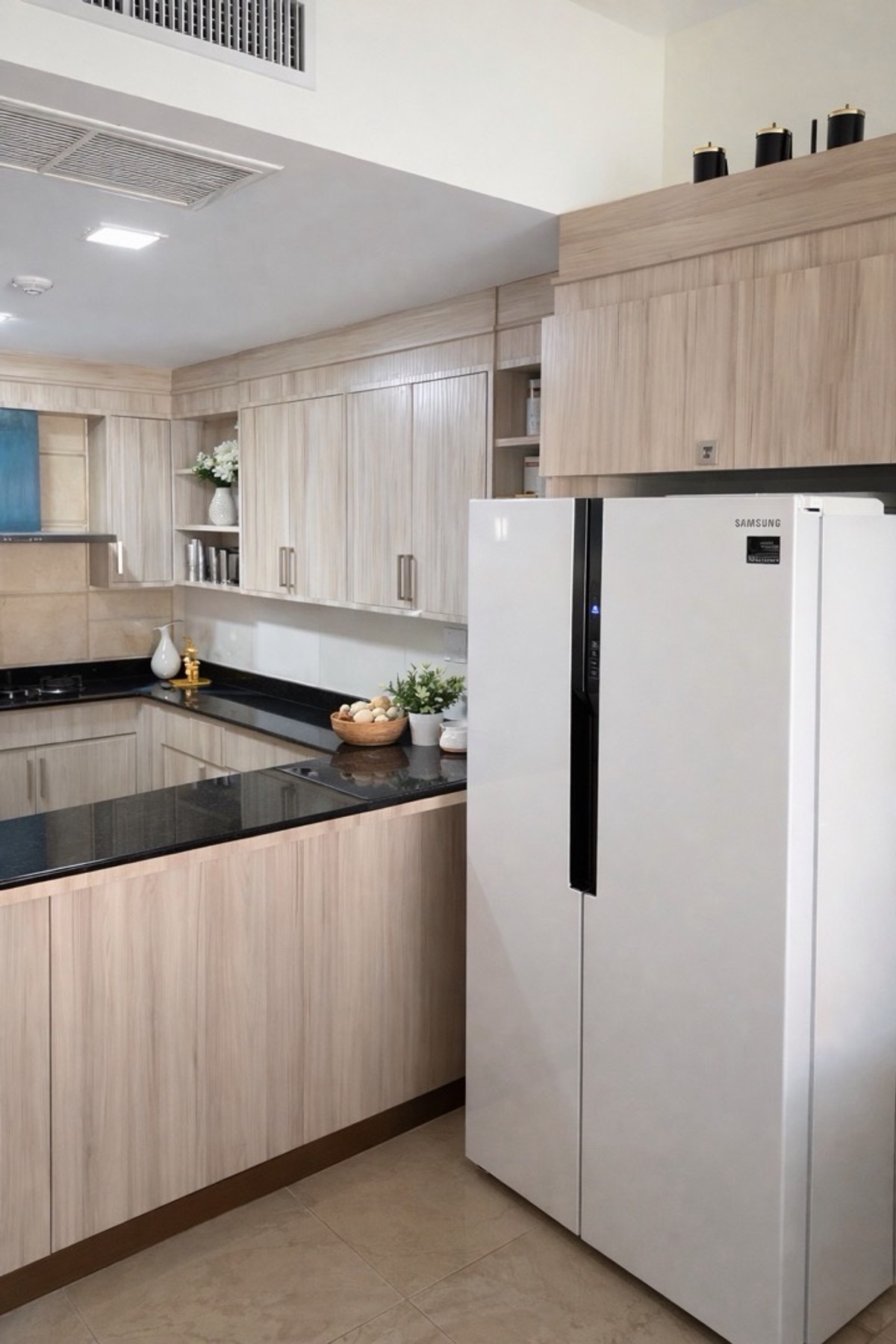 ให้เช่าคอนโดสุขุมวิท อโศก ทองหล่อ : 🔹 PREMIER CONDO | Sukhumvit 24 🔹	2 Bedrooms •	2 Bathrooms •	4th Floor •	Usable area: 135 sq.m. 🐾 Pet-friendly 🐾 