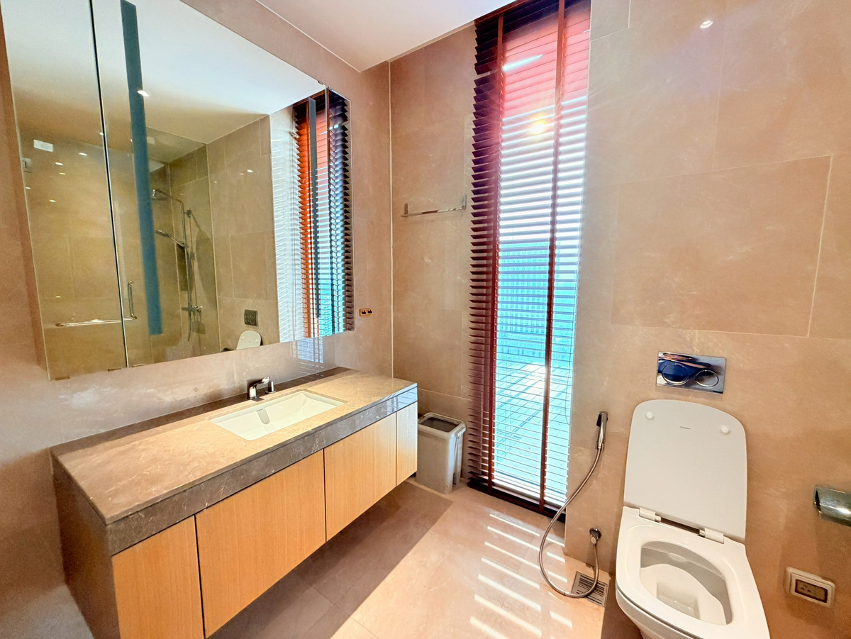 For RentCondoWongwianyai, Charoennakor : 90k ✨ Magnolias Icon Siam✨ - Luxury condo, 2 bedrooms, high floor, along the Chao Phraya River.