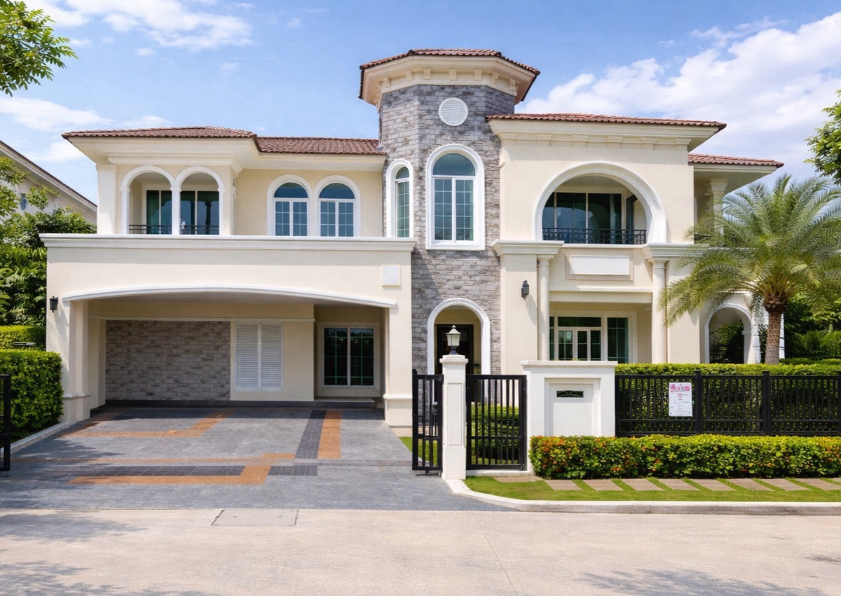 For RentHouseLadkrabang, Suwannaphum Airport : 🔹 Two Grand Monaco Bangna–Wongwaen 🔹Land area: 121 sq.wah • Usable area: 425 sq.m.	• 4 Bedrooms • 5 Bathrooms • 4 Parking spaces