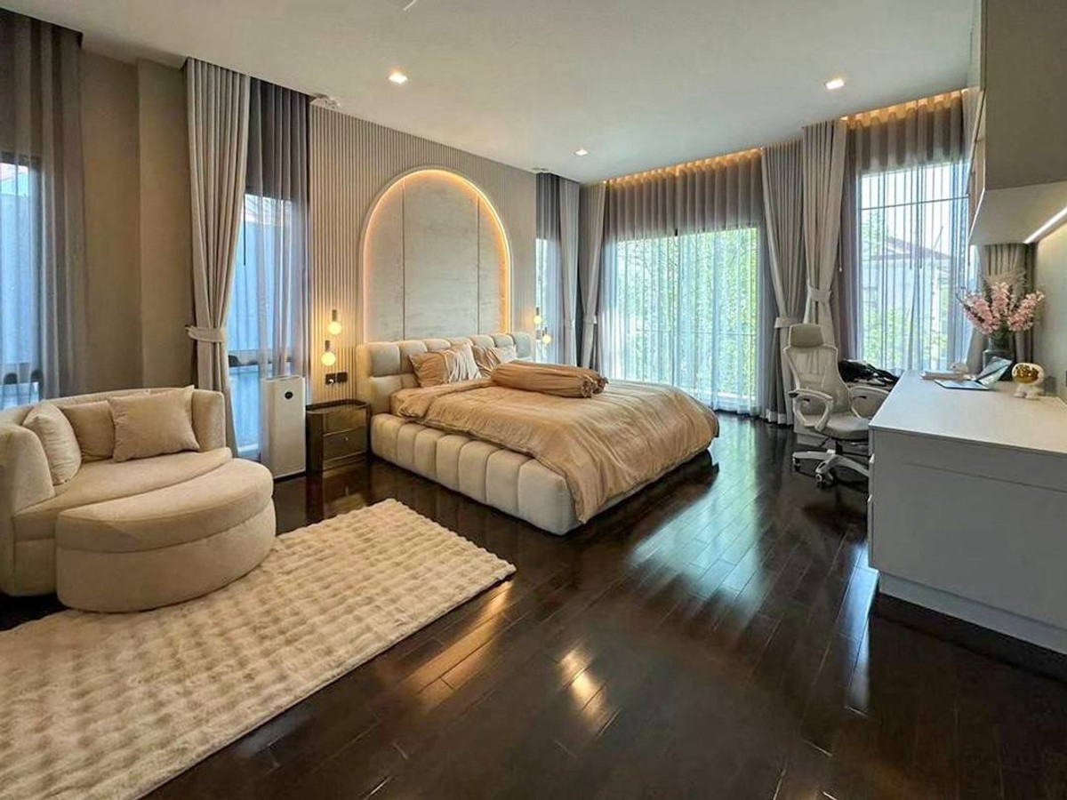 For RentHouseLadkrabang, Suwannaphum Airport : Single house Grand Bangkok Boulevard Krungthep Kreetha / 5 bedrooms (FOR RENT) BZD122