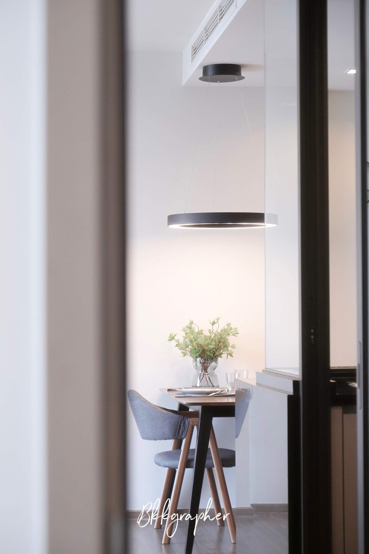 ขายคอนโดอ่อนนุช อุดมสุข : Top Floor ตัวจริงของโครงการ | The Line Sukhumvit 71 แต่งสถาปนิก ลดจาก 10.9 ล้าน เหลือ 8.5 ล้าน