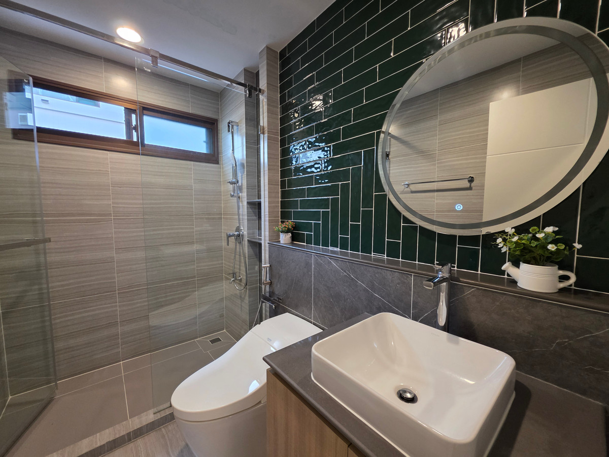 For RentHousePattanakan, Srinakarin : Detached house for rent at Burasiri Krungthep Kreetha near Brighton College