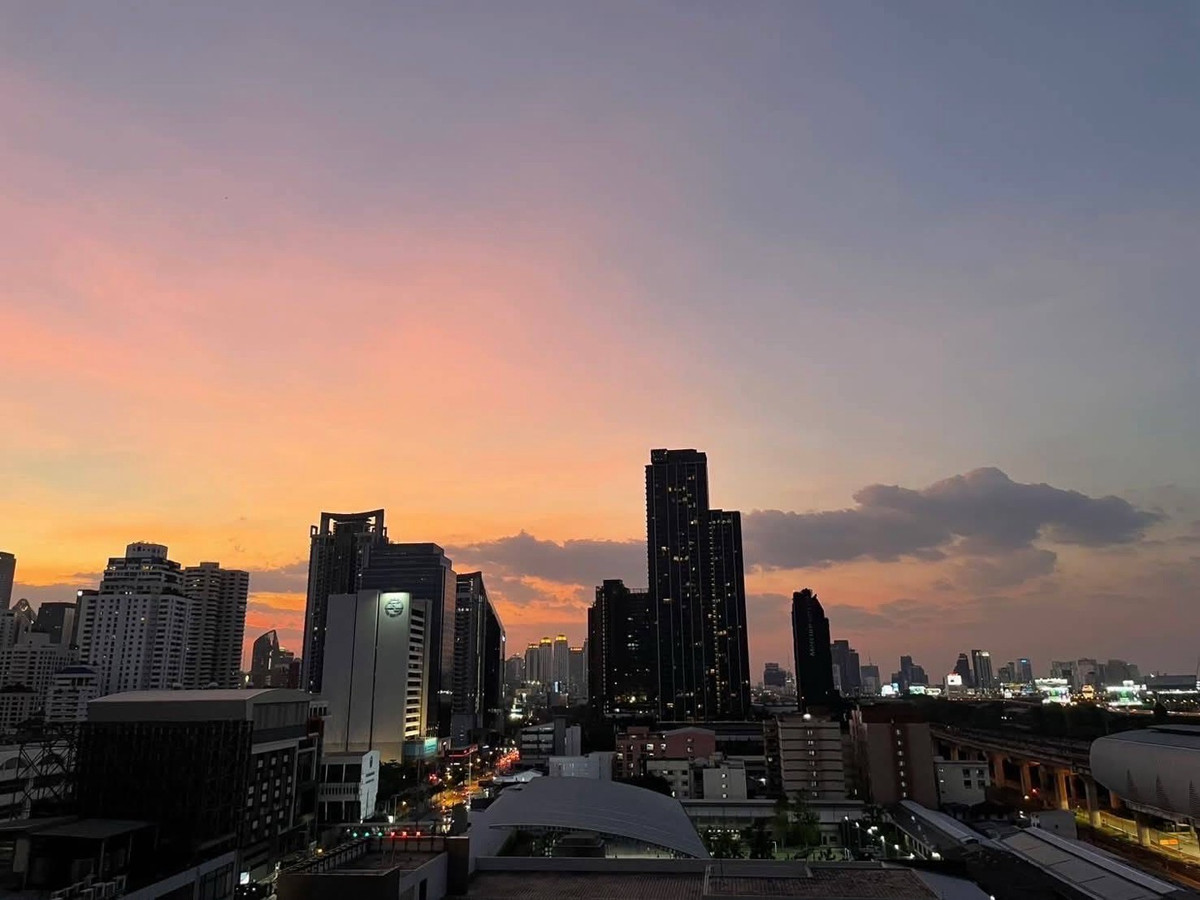 ขายคอนโดพระราม 9 เพชรบุรีตัดใหม่ RCA : ขายคอนโด The Address Asoke ชั้น 10-15 ติด mrt เพชรบุรี 150 เมตร ขนาด 45 ตร.ม. 1 ห้องนอน 1 ห้องน้ำ ราคา 6,700,000 บาท รวมค่าจ่าย
