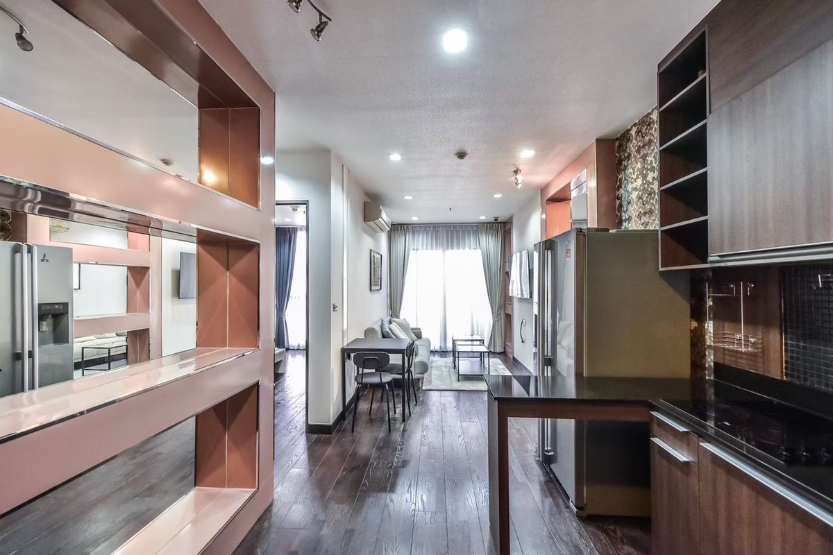 ให้เช่าคอนโดราชเทวี พญาไท : พลาดไม่ได้! Ideo Q Phayathai 2 ห้องนอน 2 ห้องน้ำ เชื่อมต่อ BTS/MRT เพียง 35,000 บาท/เดือน ชีวิตสะดวก ใกล้สยาม-พญาไท พร้อมสิ่งอำนวยความสะดวกครบครัน!