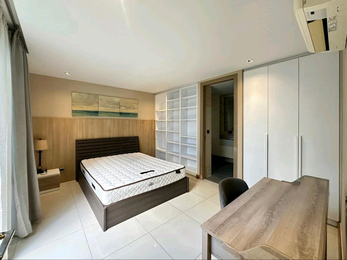 ให้เช่าบ้านพระราม 9 เพชรบุรีตัดใหม่ RCA : 🚩For Rent : Parc priva (พาร์ค พรีว่า) / 4bed, 5bath / 🔋🔌EV charger / Newly Renovated 