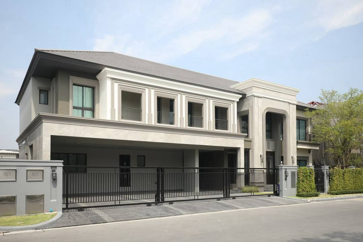 ขายบ้านลาดกระบัง สุวรรณภูมิ : บ้านเดี่ยว แกรนด์ บางกอก บูเลอวาร์ด กรุงเทพกรีฑา / 5 ห้องนอน (ขาย), Grand Bangkok Boulevard Krungthepkreetha / Detached House 5 Bedrooms (FOR SALE) BZD122