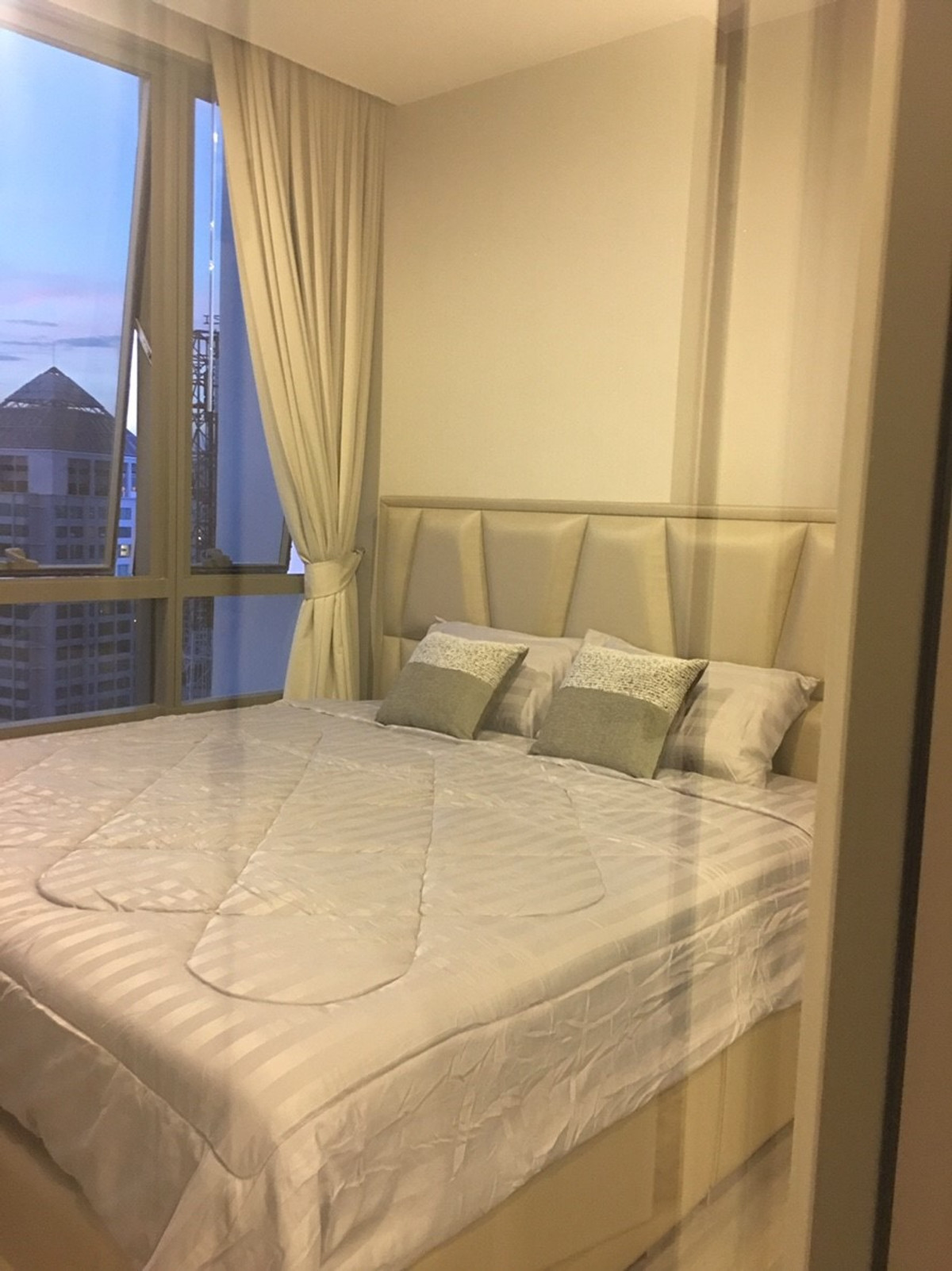 For RentCondoOnnut, Udomsuk : !! Beautiful room for rent, Condo The Room Sukhumvit 69, near BTS Phra Khanong.