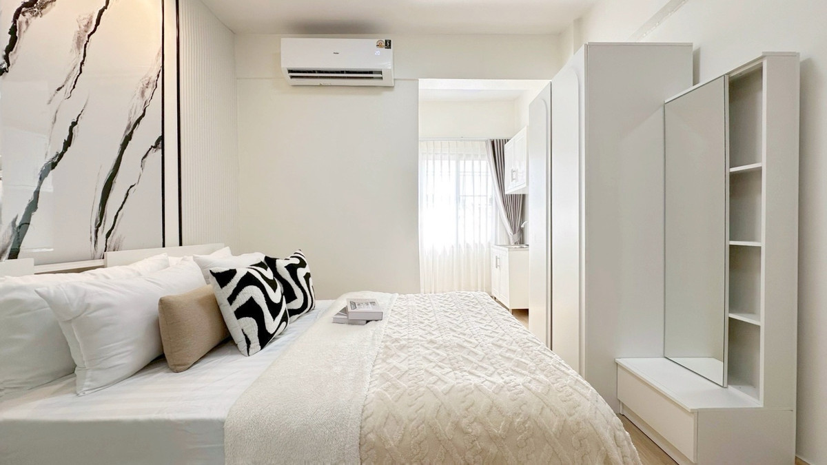 For SaleCondoPattanakan, Srinakarin : Installments 3,xxx available too?😲❗️ 🎇Here at Phatthanakan Life Complex 🎇