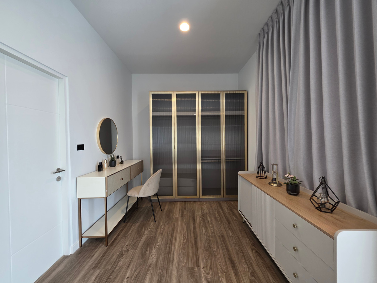 For RentHousePattanakan, Srinakarin : Detached house for rent at Burasiri Krungthep Kreetha near Brighton College