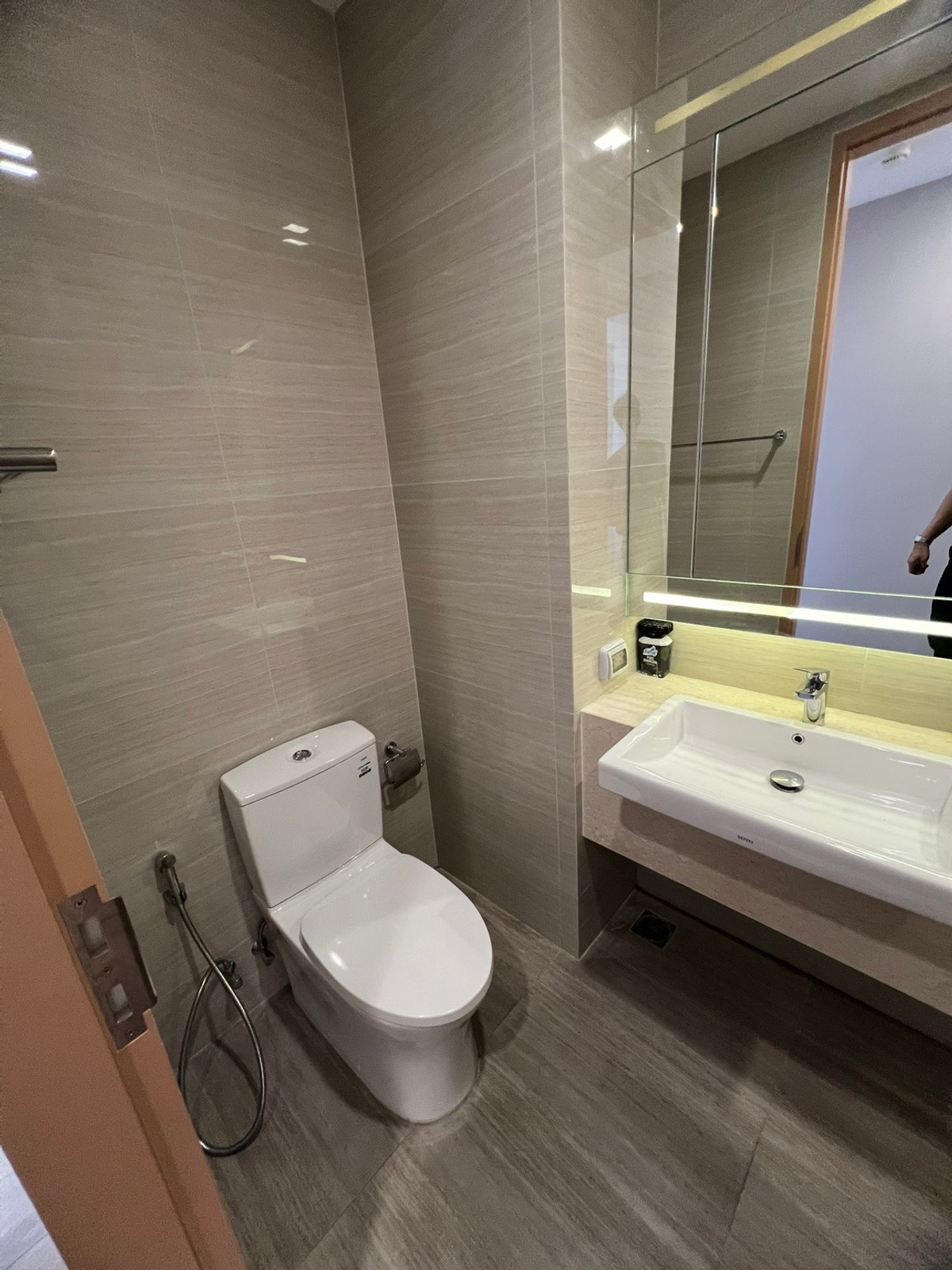 For RentCondoSukhumvit, Asoke, Thonglor : Noble Be 33  ให้เช่า 2 นอน 2 น้ำ พื้นที่ 53 ตรม  38,000 บาท สนใจโทร น้อง 096-2615656 พร้อมให้นัดหมายเข้าชมทุกวัน  Noble Be 33 2bed 2 bath 53 Sq,m Rental price 38,000 Baht   call Nong 096-2615656 Ready to touring everyday   ห้องกว้าง 53 ตรม. พร้อมอยู่ได้เล