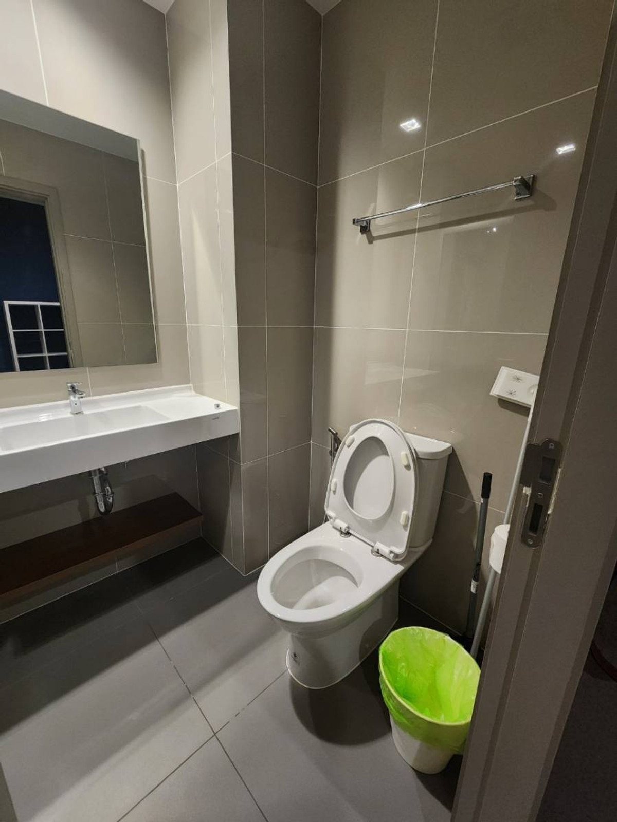 For RentCondoRama9, Petchburi, RCA : !! Beautiful room for rent, Condo Ideo New Rama 9, near Airport Link Ramkhamhaeng.