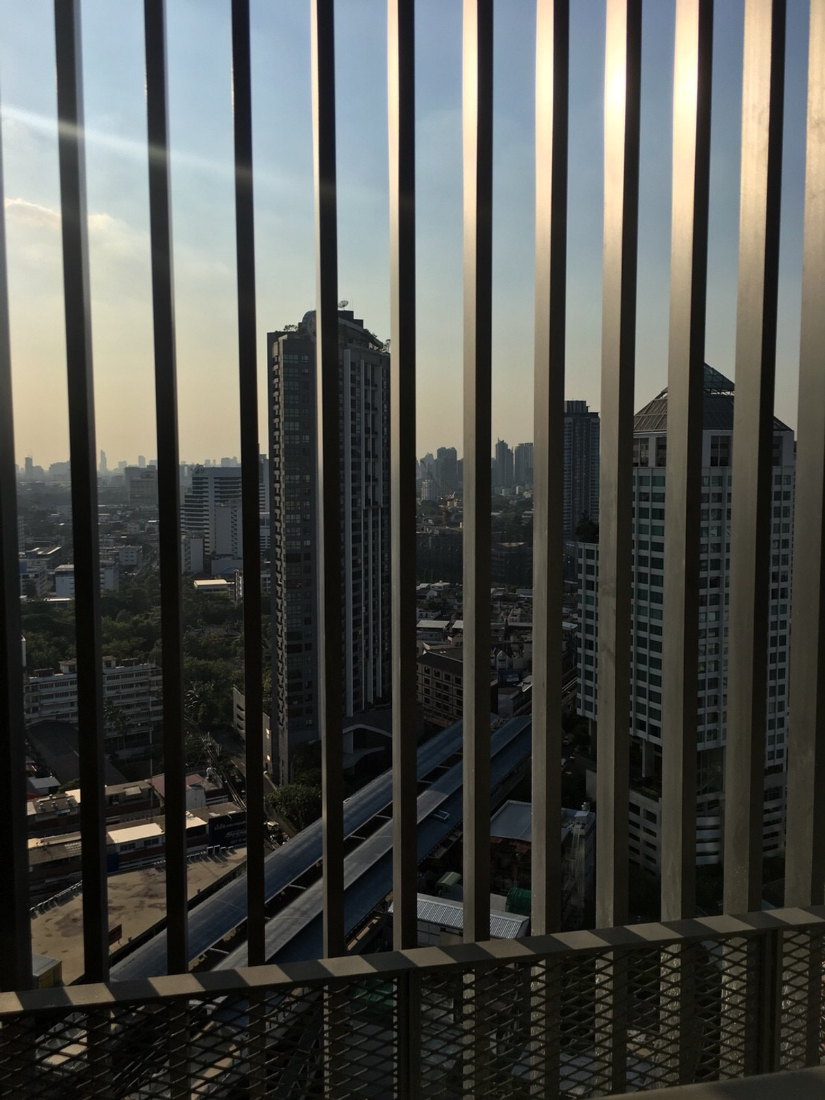 For RentCondoOnnut, Udomsuk : !! Beautiful room for rent, Condo The Room Sukhumvit 69, near BTS Phra Khanong.