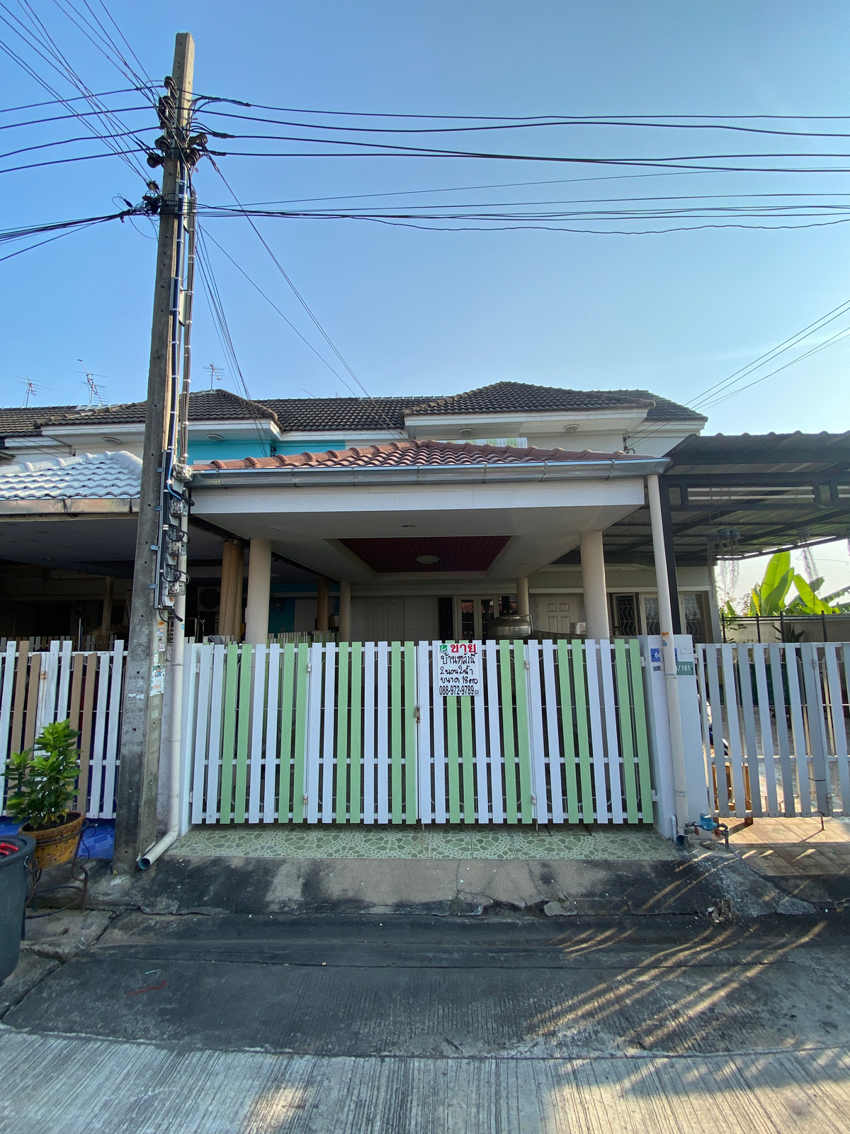 ขายทาวน์โฮมนนทบุรี บางใหญ่ บางบัวทอง : หมู่บ้าน สิรารมย์ซอย 7 ถนนบ้านกล้วย‑ไทรน้อย (Baan Kluai–Sai Noi Road) ทาวน์โฮมราคาดีที่สุดในโครงการ