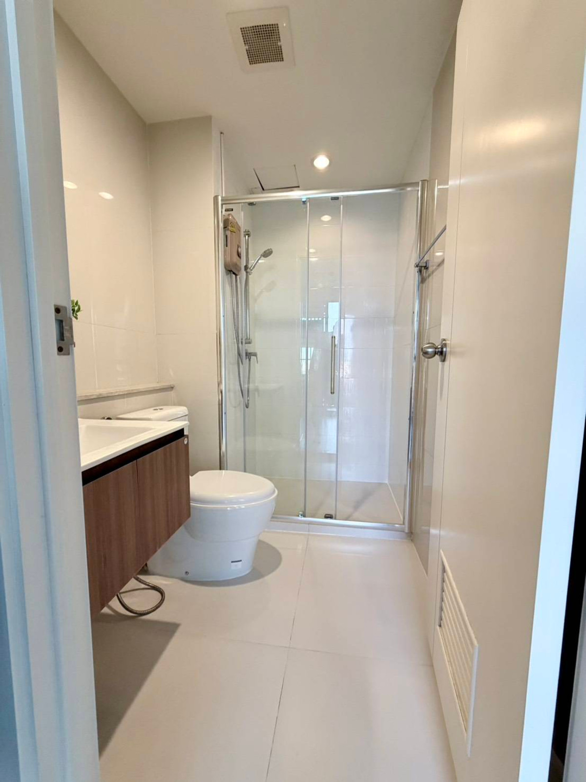 ขายคอนโดสาทร นราธิวาส : ขายลดภาระ🔥🔥คอนโดราคาพิเศษ ทำเลดี โครงการ ฟิวส์ จันทน์-สาทร MD-25081418