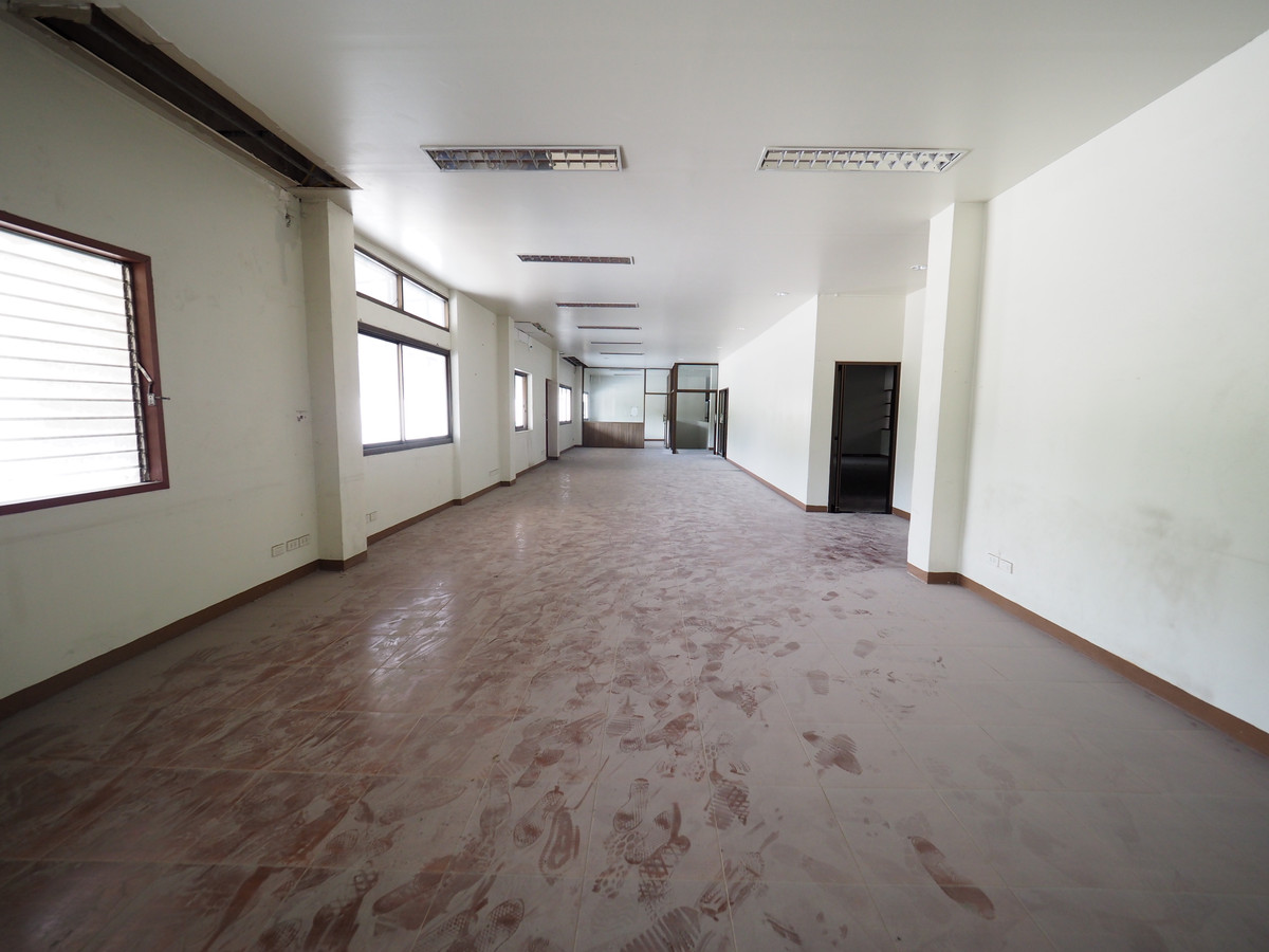 ให้เช่าสำนักงานพระราม 3 สาธุประดิษฐ์ : ให้เช่าออฟฟิศ 500 ตรม. ในซอยสาธุประดิษฐ์ 49